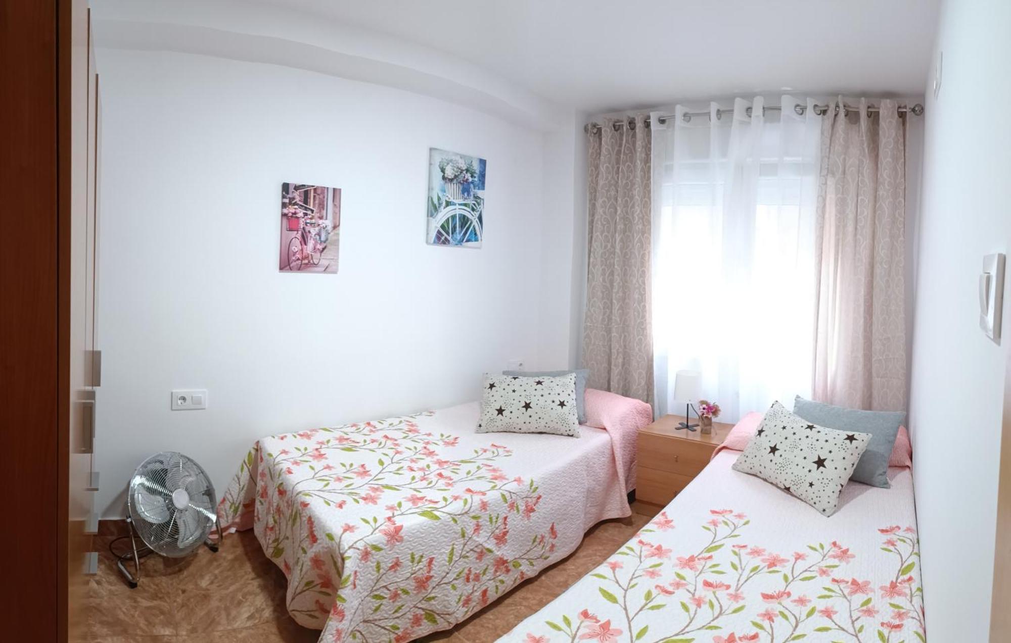 Daoiz, Vivienda Vacacional Para Familias Y Mayores De 25 Anos En El Grao De Gandia 3Ro Sin Ascensor Playa de Gandia Екстериор снимка