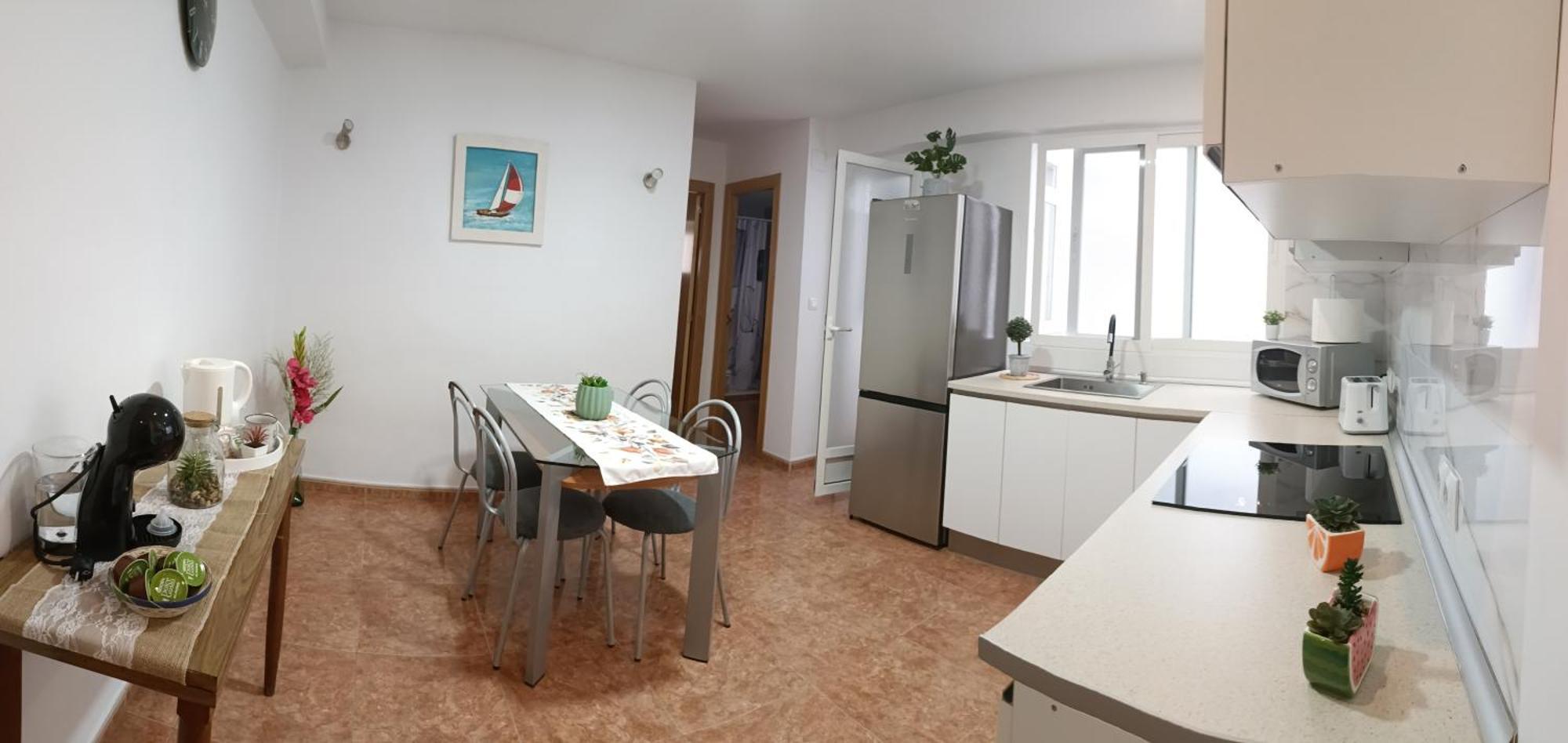 Daoiz, Vivienda Vacacional Para Familias Y Mayores De 25 Anos En El Grao De Gandia 3Ro Sin Ascensor Playa de Gandia Екстериор снимка